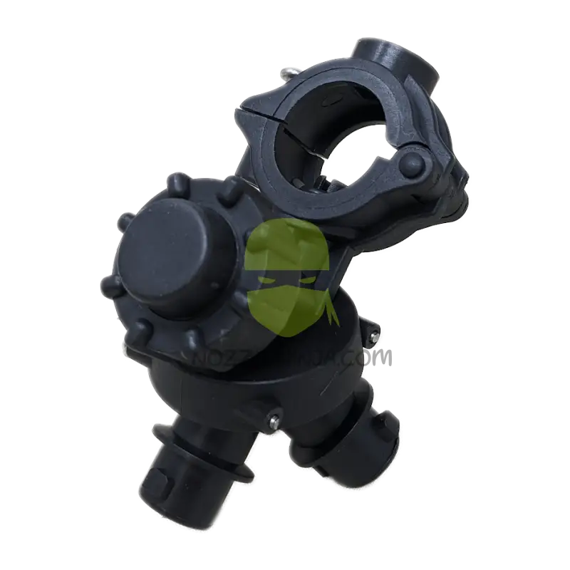 Wilger Square Lug Triple Nozzle Body Swivel Style 3/4’’Clamp With Check valve - Nozzle Accessory